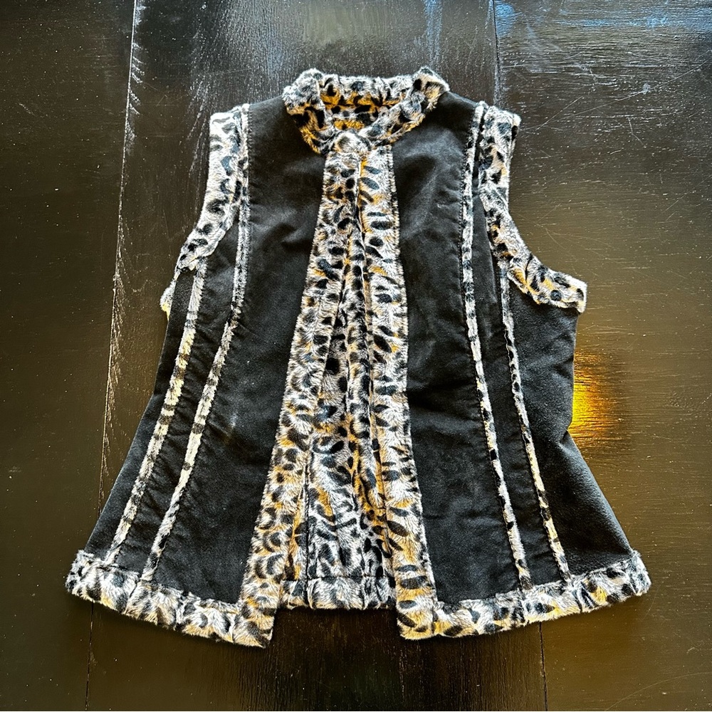 Retro Small Leather Pleather Fur Winter Camo Vest Sleeveless Animal Print